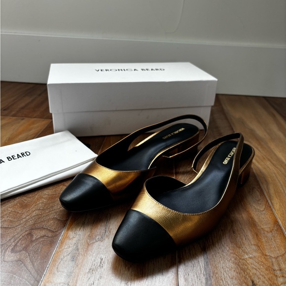 Veronica Beard Gold and Black Slingback Pump size 9m - Picture 3 of 5